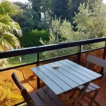 Appartement Confortable A Nice 25 M² Avec Piscine Partagee